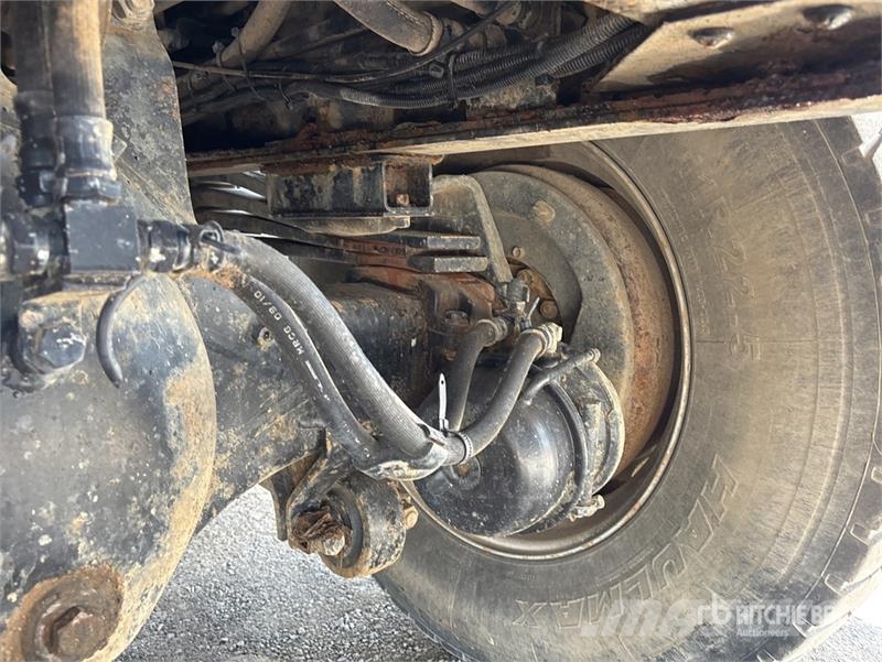 Mitsubishi Fuso FS 500 8x4 Twin-Steer Vacuum Excavator Truck Combi / vacuum trucks