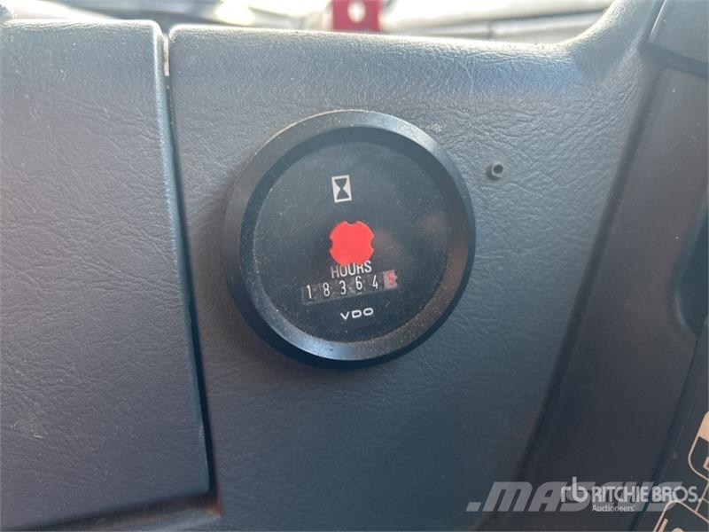 Mitsubishi Fuso FS 500 8x4 Twin-Steer Vacuum Excavator Truck Camion autospurgo