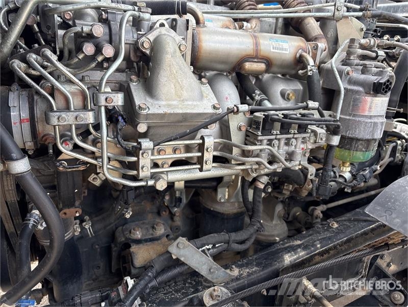Mitsubishi Fuso FS 500 8x4 Twin-Steer Vacuum Excavator Truck Combi / vacuum trucks