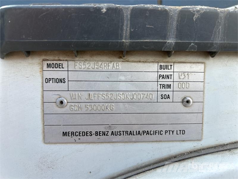 Mitsubishi Fuso FS 500 8x4 Twin-Steer Vacuum Excavator Truck Camion autospurgo