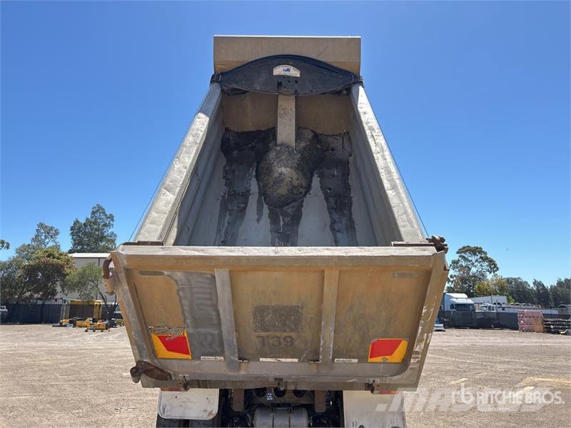 Mitsubishi FV500 Kiper kamioni