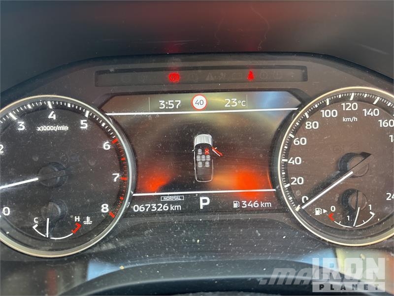 Mitsubishi Outlander PKWs