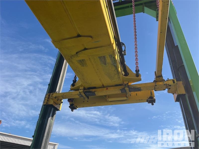 Mobicon Systems MS-ECO-TF2-20/40 35000 kg Container Handle شاحنات ذات رافعات شوكية تعمل بالكهرباء