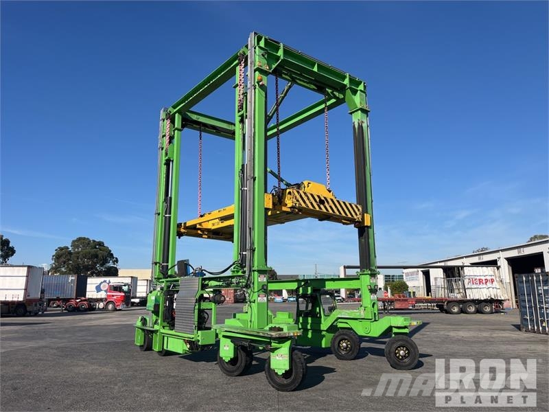 Mobicon Systems MS-ECO-TF2-20/40 35000 kg Container Handle شاحنات ذات رافعات شوكية تعمل بالكهرباء