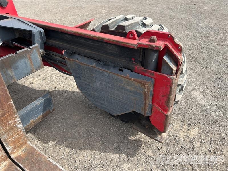 Moffett M8 35.3 3x3 Truck Mounted Forklift Medbringertruck