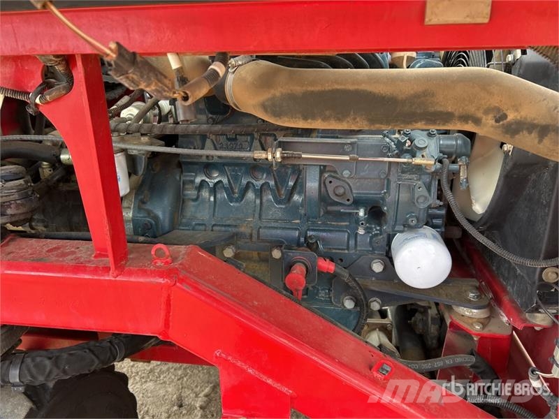 Moffett M8 35.3 3x3 Truck Mounted Forklift Medbringertruck