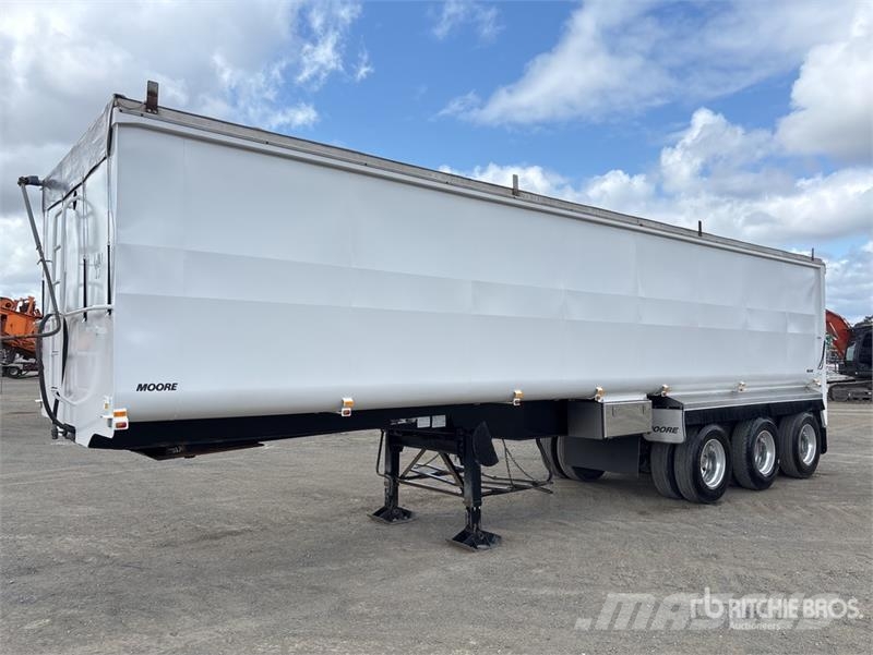 Moore 10.3 m Tri/A End Dump Trailer Tipper trailers