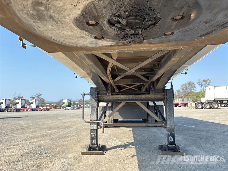 Moore 10.3 m Tri/A End Dump Trailer Tippsläp