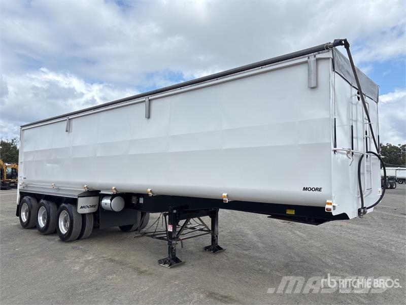 Moore 10.3 m Tri/A End Dump Trailer Tipper trailers