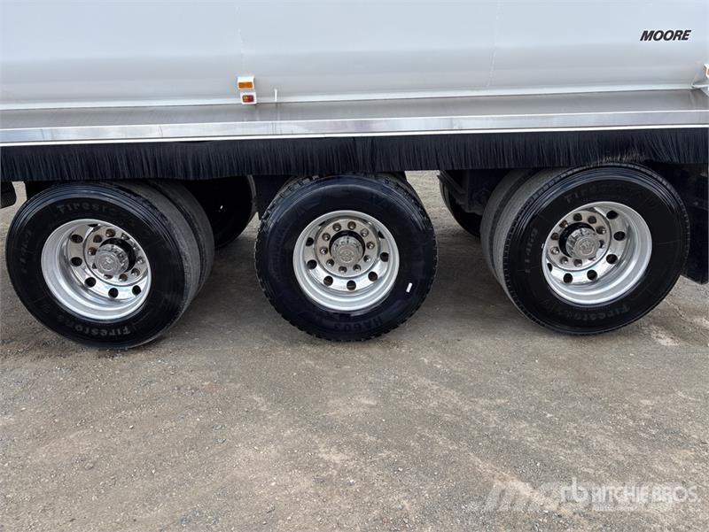 Moore 10.3 m Tri/A End Dump Trailer Tipper trailers