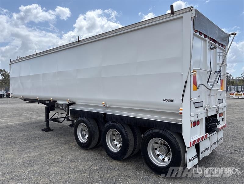 Moore 10.3 m Tri/A End Dump Trailer Kiper prikolice