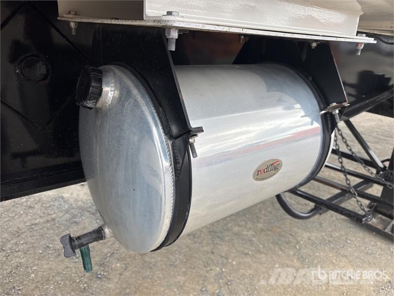 Moore 10.3 m Tri/A End Dump Trailer Tipper trailers