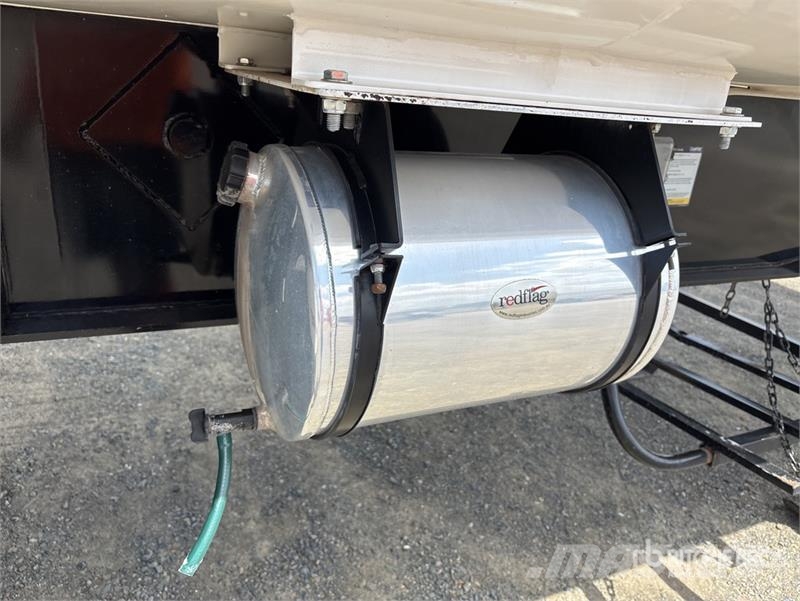 Moore 10.3 m Tri/A End Dump Trailer Kiper prikolice