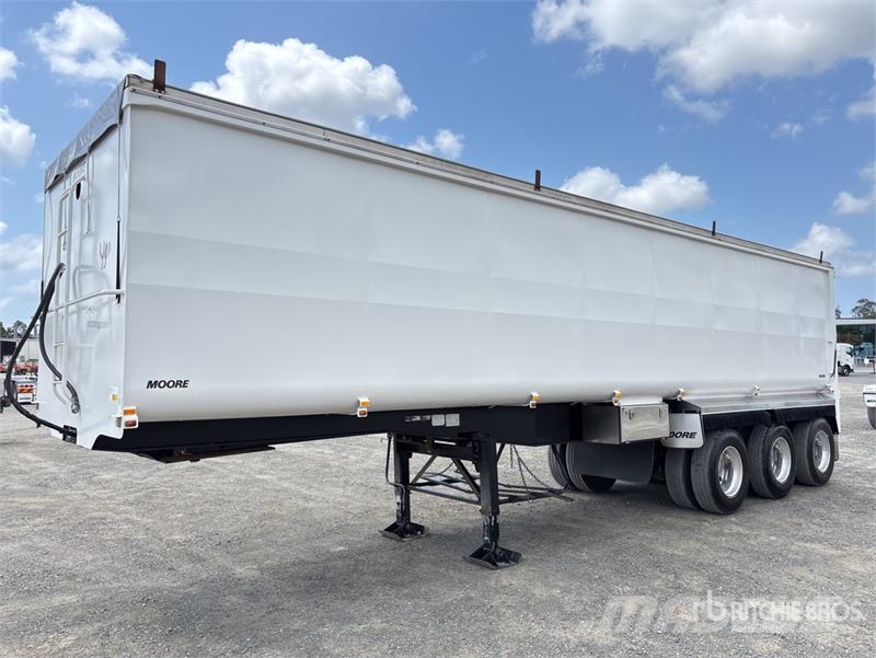 Moore 10.3 m Tri/A End Dump Trailer Kiper prikolice