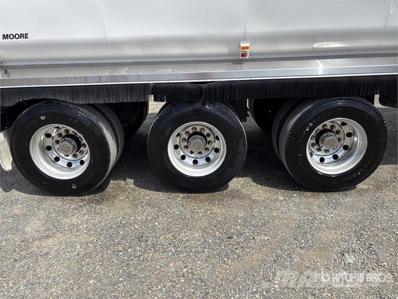 Moore 10.3 m Tri/A End Dump Trailer Kiper prikolice