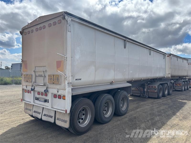 Moore 10 m Tri/A End Dump Trailer Самоскиди