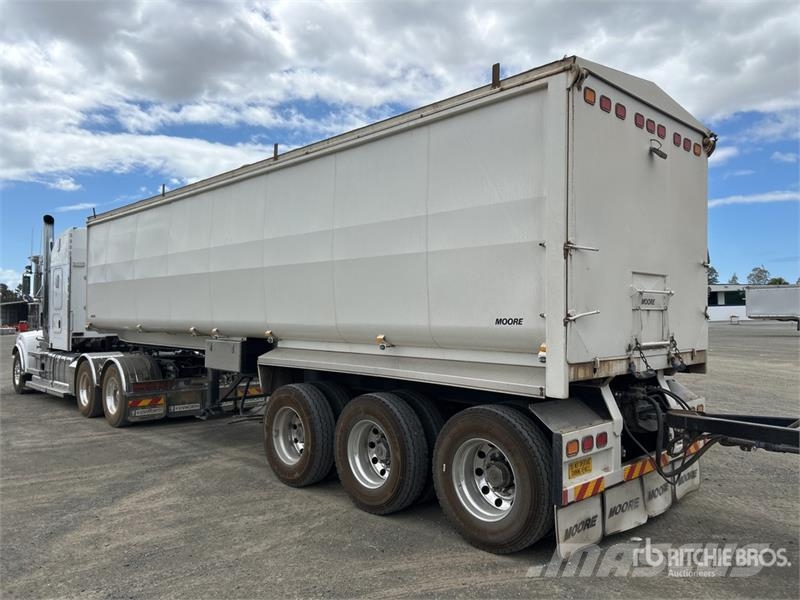 Moore 10 m Tri/A End Dump Trailer 自卸拖车