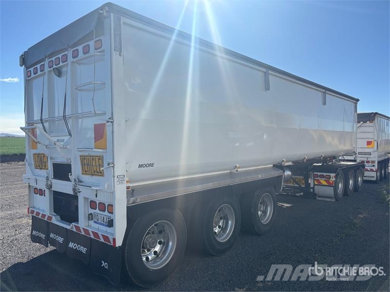 Moore 10 m Tri/A End Dump Trailer Самоскиди