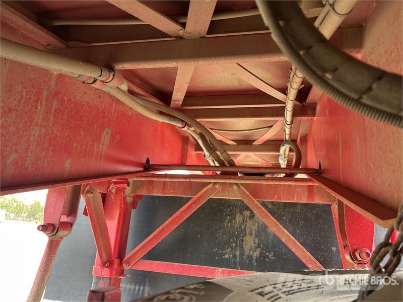 Moore 10 m Tri/A Step Deck End Dump Trailer ダンプトレーラー