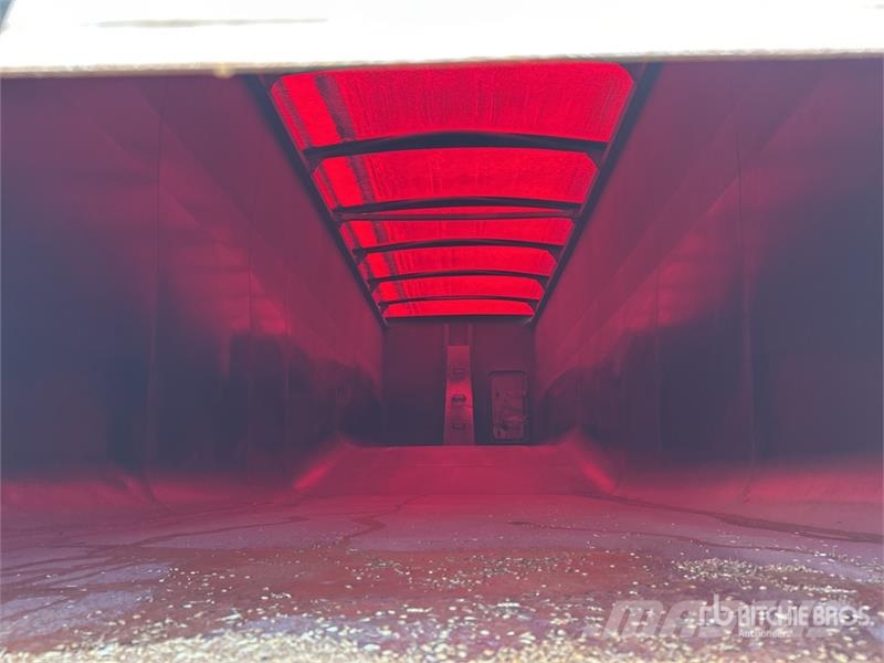 Moore 10 m Tri/A Step Deck End Dump Trailer ダンプトレーラー