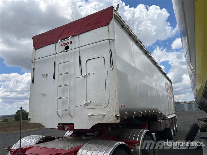 Moore 10 m Tri/A Step Deck End Dump Trailer Самоскиди
