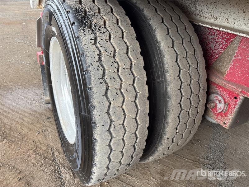 Moore 10 m Tri/A Step Deck End Dump Trailer Tipphengere