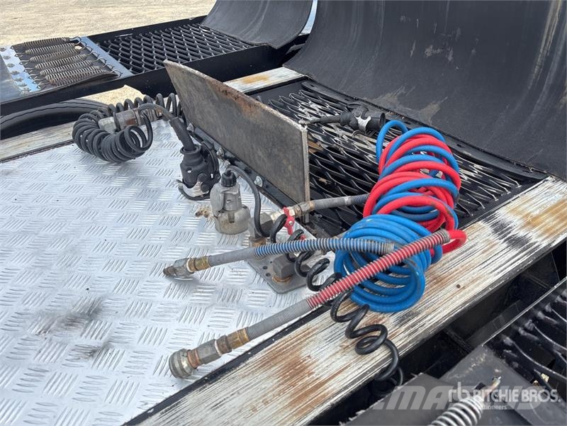 Moore 6.9 m Tri/A B-Double Lead End Dump Trailer Anhænger med tip