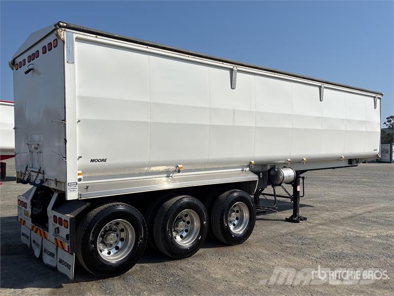 Moore 9.7 m Tri/A End Dump Trailer Ανατρεπόμενες ρυμούλκες