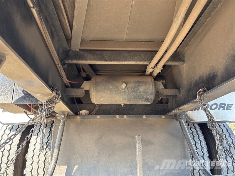 Moore 9.7 m Tri/A End Dump Trailer Ανατρεπόμενες ρυμούλκες