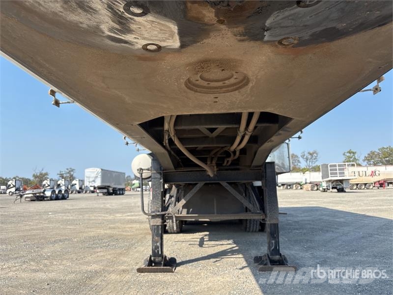 Moore 9.8 m Tri/A End Dump Trailer Tipper trailers