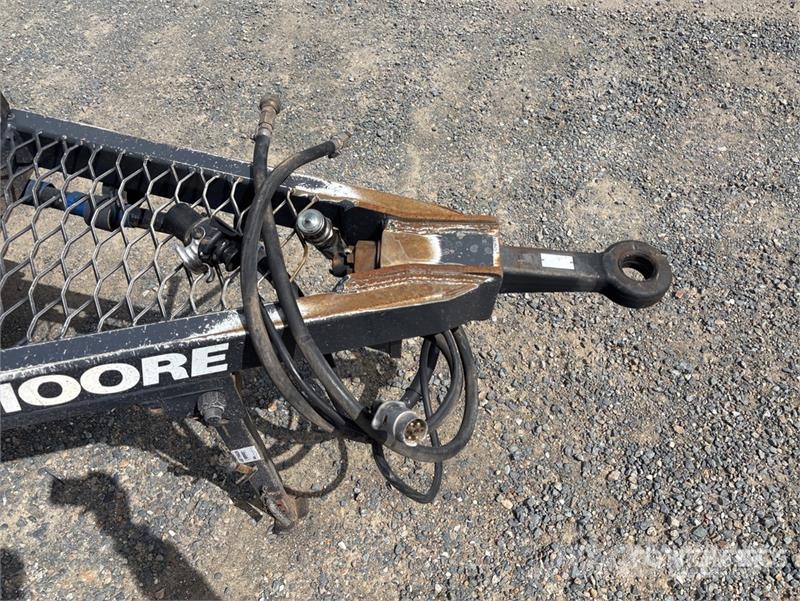 Moore Tri/A Road Train Dolly Wózki przyczepy