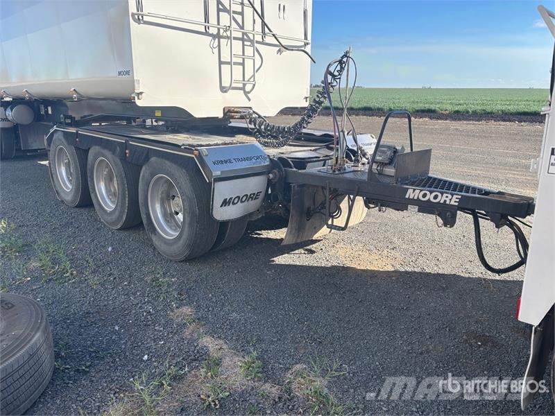  Moore Tri/A Road Train Dolly حاملة نقل رباعية العجلات