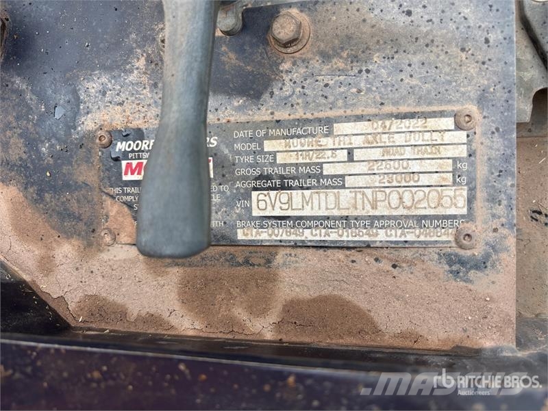 Moore Tri/A Road Train Dolly Dolly trailer