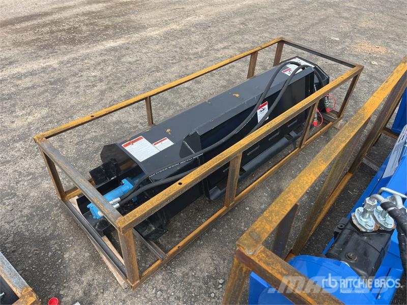 Mower King ECSSTR072 1750 mm Skid Steer Tiller (Un 动力旋转耙