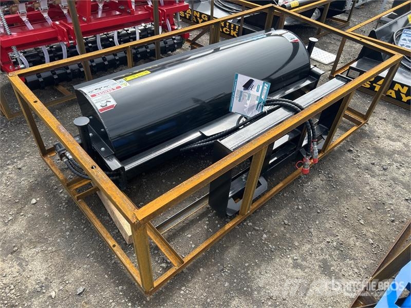  Mower King SSAB72 72 in Skid Steer Broom (Unused) Brushes