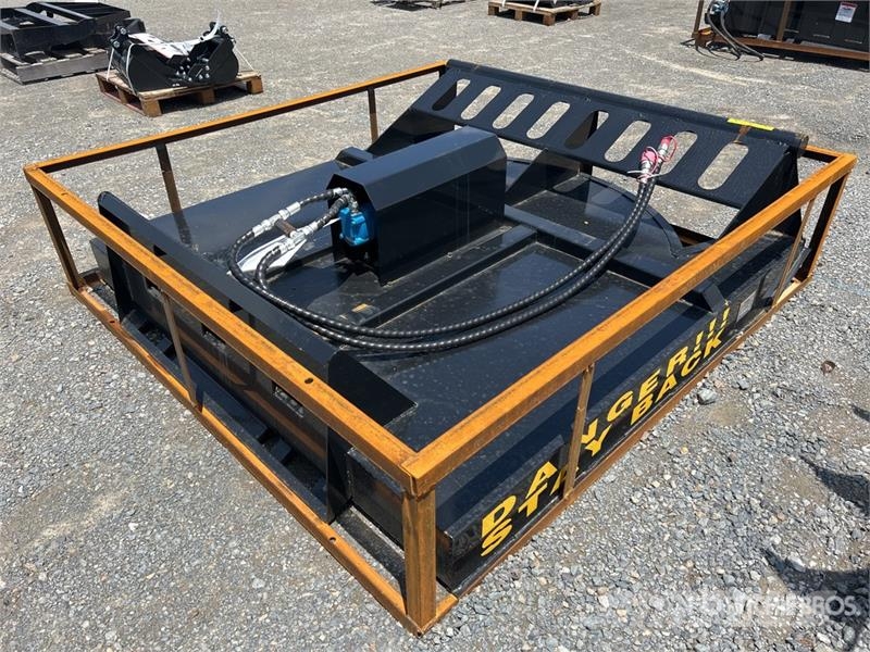 Mower King SSRC 72 in Skid Steer Brush Cutter (Unu Asılı ve çekilir biçme makineleri