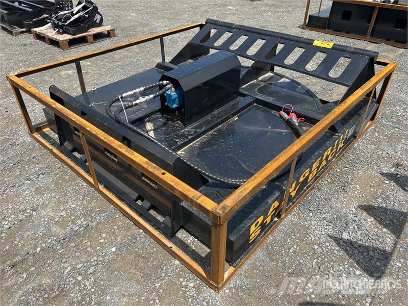 Mower King SSRC 72 in Skid Steer Brush Cutter (Unu Asılı ve çekilir biçme makineleri
