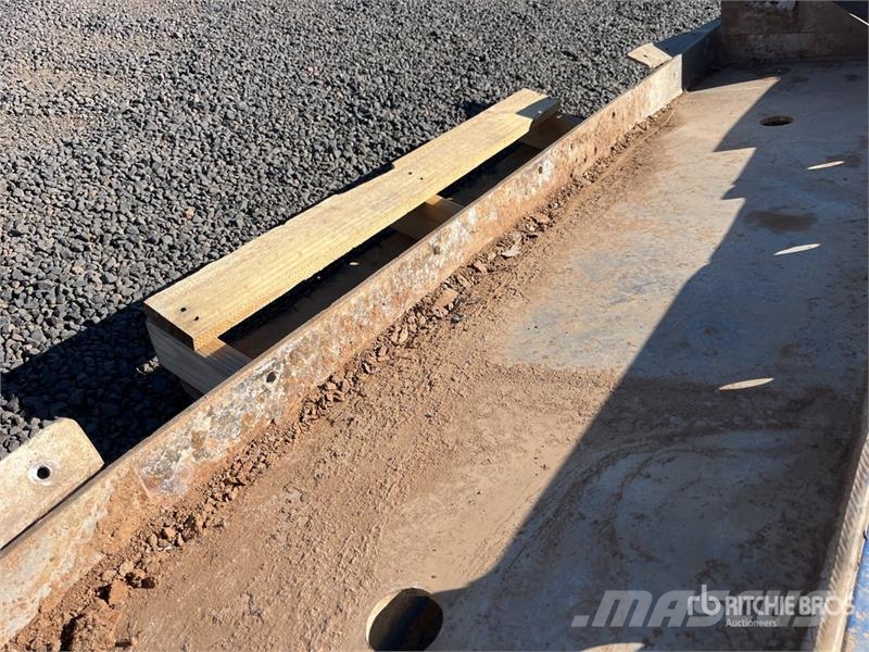MR Bullbars Bullbar - Fits Kenworth T900, T950, T904 Other components