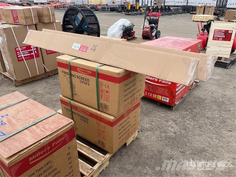 MultiQuip CPSFZ Quantity of (2) 2 M Concrete Screed (Unused) Wysięgniki do dystrybucji betonu