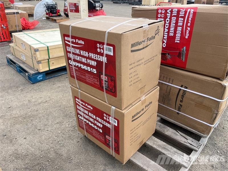 MultiQuip of (2) Multiquip 1.5" Firefighter Water Pump (Unus Wasserpumpen