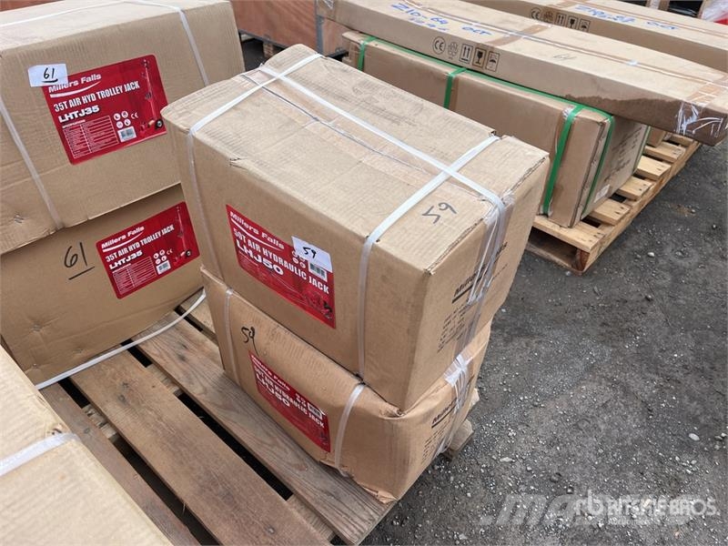 MultiQuip of (2) Multiquip LHJ50 50 Ton Truck Jack (Unused) Utilaje construcții - Altele