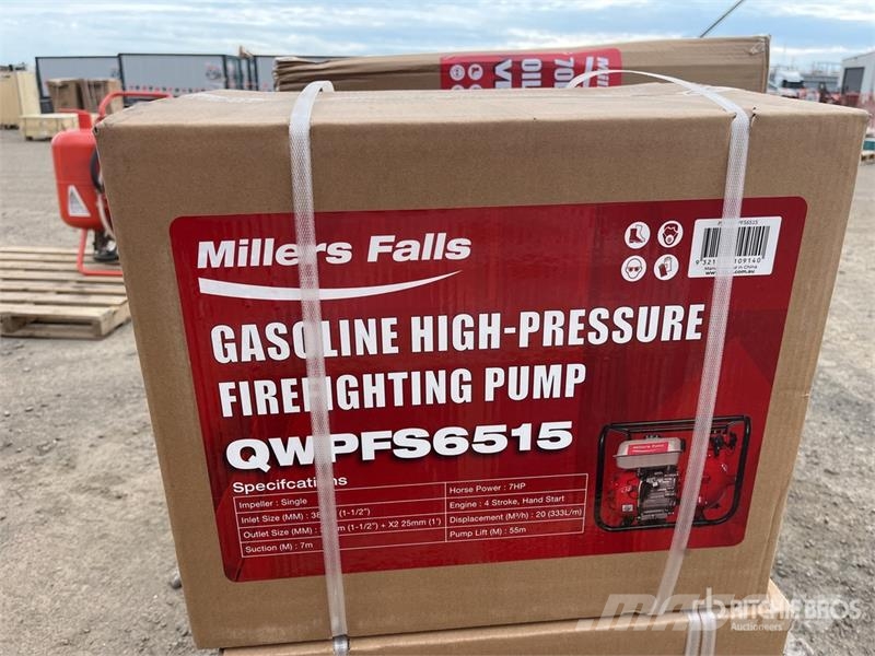 MultiQuip of (2) Multiquip 1.5" Firefighter Water Pump (Unus Wasserpumpen