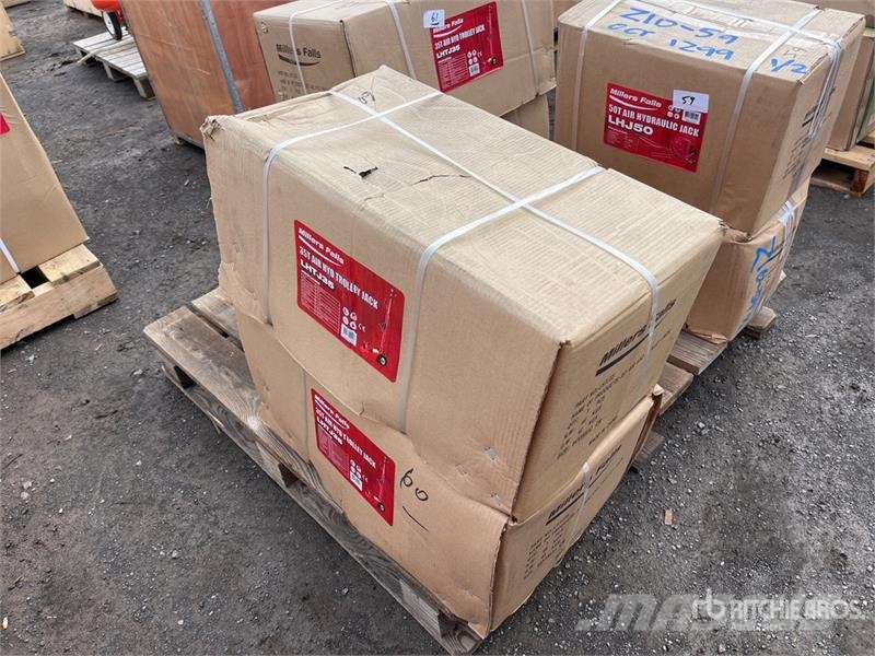 MultiQuip of (2) Multiquip LHTJ35 35 Ton Truck Jack (Unused) Utilaje construcții - Altele