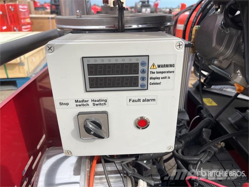 MultiQuip PW4000H 16 hp Hot Pressure Washer (Unused) Máquinas ligeiras de lavagem a pressão