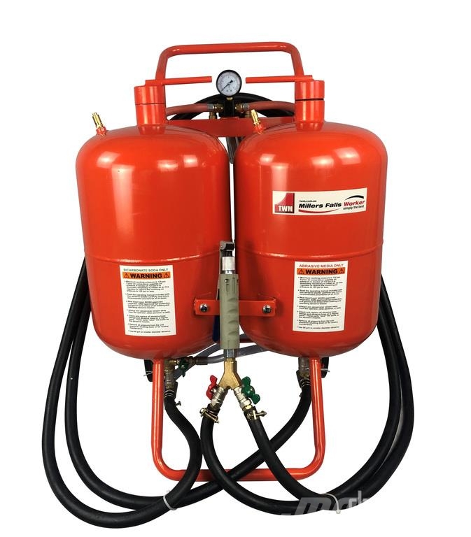 MultiQuip SBSG20 Dual Tank Sand Blaster (Unused) معدات البناء - غير ذلك