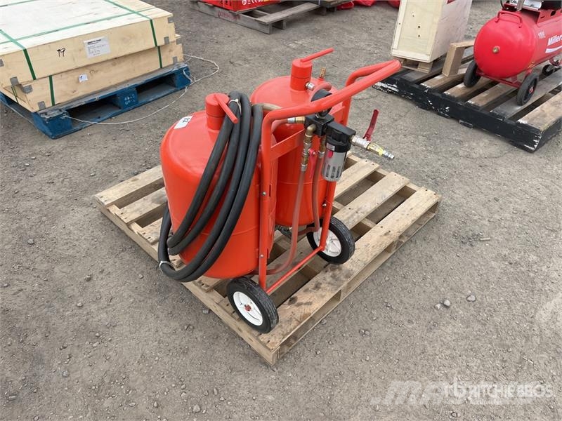 MultiQuip SBSG20 Dual Tank Sand Blaster (Unused) معدات البناء - غير ذلك