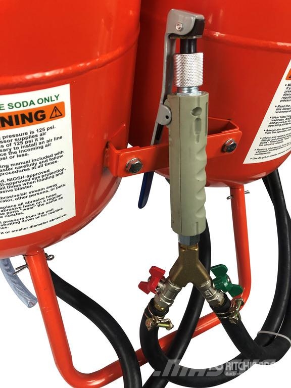 MultiQuip SBSG20 Dual Tank Sand Blaster (Unused) معدات البناء - غير ذلك