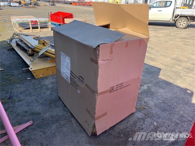 MultiQuip SCLCS700 700 mm 3-Point Log Saw (Unused) مكونات أخرى