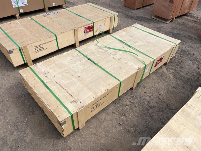 MultiQuip VP8238AH-R 450 kg Motorcycle Vehicle Lift (Unused) Stavebníctvo - ostatné