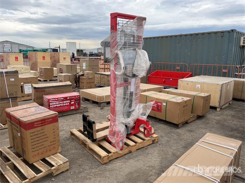MultiQuip WH7615 1 Ton Pallet Stacker (Unused) Other components